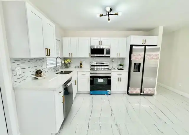 Property at 1783 Lauderdale Manor Dr, Fort Lauderdale, FL, 33311, 3 beds, 2 baths, [object Object]
