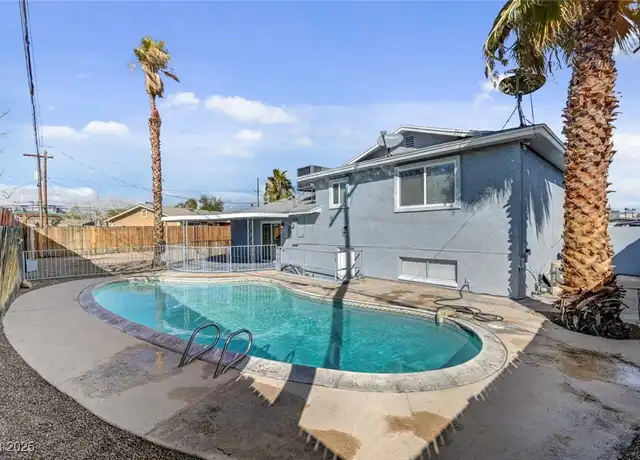 Property at 6121 Edgewood Cir, Las Vegas, NV, 89107, 3 beds, 3 baths, [object Object]