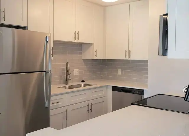 Property at Madison Oaks Apartment Homes - 220 Calibre Downs Ln, Palm Harbor, FL, 34684, 1-2 bed, 1-2 bath, [object Object]