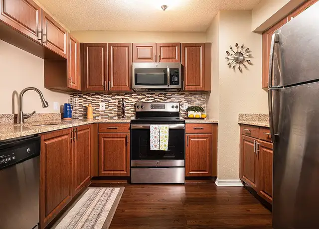 Photo of 220 Calibre Downs Ln, Palm Harbor, FL 34684