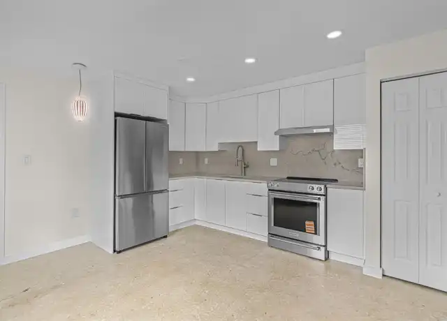 Property at 2865 SW 16th St Unit 5, Fort Lauderdale, FL, 33312, 1 bed, 1 bath, [object Object]
