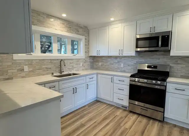 Property at 7 Cove Rd Unit 11B, Belvedere Tiburon, CA, 94920, 3 beds, 2.5 baths, [object Object]