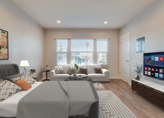 Property at 2929 San Marino St Unit 4, Los Angeles, CA, 90006, 0 beds, 1 bath, [object Object]