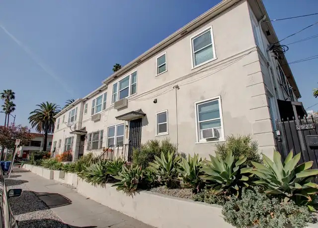 Property at 2929 San Marino St Unit 4, Los Angeles, CA, 90006, 0 beds, 1 bath, [object Object]