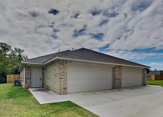 Property at 1100 Ashton Ln, Yukon, OK, 73099, 3 beds, 2 baths, [object Object]