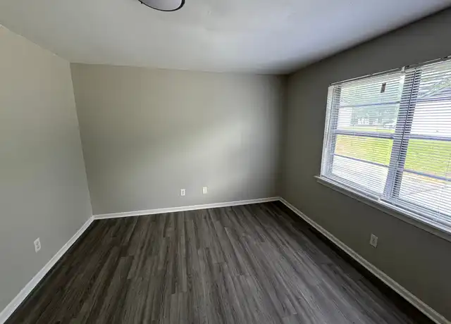 Property at 110 Burdine Rd Unit WV 04, Greenville, SC, 29617, 1 bed, 1 bath, [object Object]