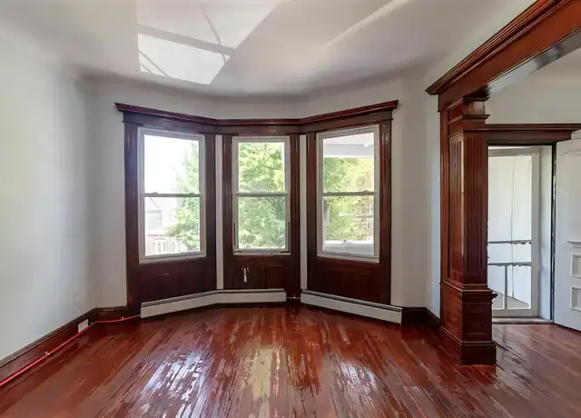Property at 303 Union St, Jersey City, NJ, 07304, 3 beds, 1 bath, [object Object]