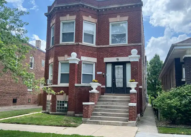 Property at 7136 S Prairie Ave Unit 2, Chicago, IL, 60619, 3 beds, 1 bath, [object Object]