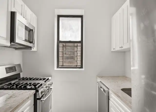 Property at 853 Saint Nicholas Ave, New York, NY, 10031, 3 beds, 1 bath, [object Object]