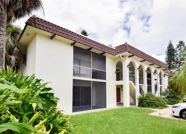 Property at 8012 Blind Pass Rd Unit 6, St Pete Beach, FL, 33706, 1 bed, 1 bath, [object Object]