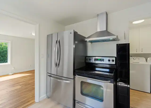 Property at 6522 16th Ave SW, Seattle, WA, 98106, 2 beds, 1 bath, [object Object]