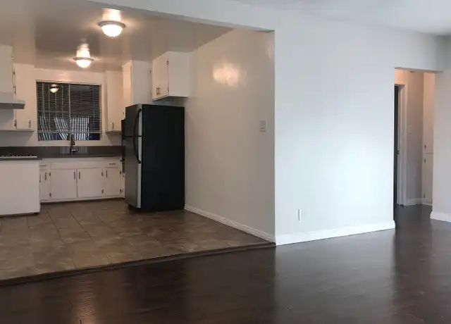 Property at 905 Edgewood St Unit 03, Inglewood, CA, 90302, 2 beds, 2 baths, [object Object]