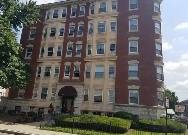Property at 100 Saint Marys St Unit 1B, Boston, MA, 02215, 3 beds, 1 bath, [object Object]