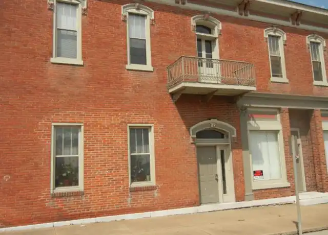 Property at 125 Federal Aid Secondary 1780 Apt 5, Lebanon, IL, 62254, 1 bed, 1 bath, [object Object]