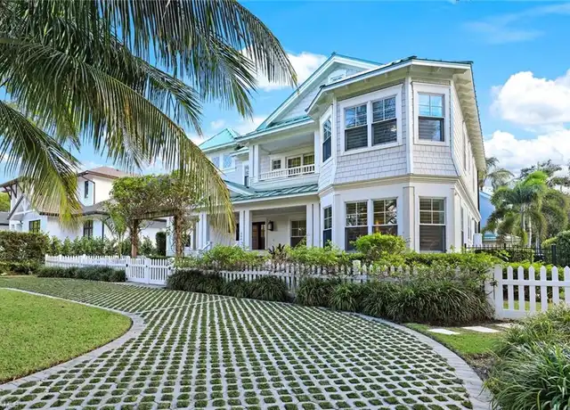 Property at 444 2nd Ave N, Naples, FL, 34102, 3 beds, 3 baths, [object Object]