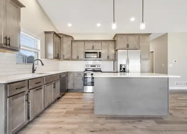 Property at 1609 Patton Dr Unit A, Mahomet, IL, 61853, 3 beds, 2 baths, [object Object]