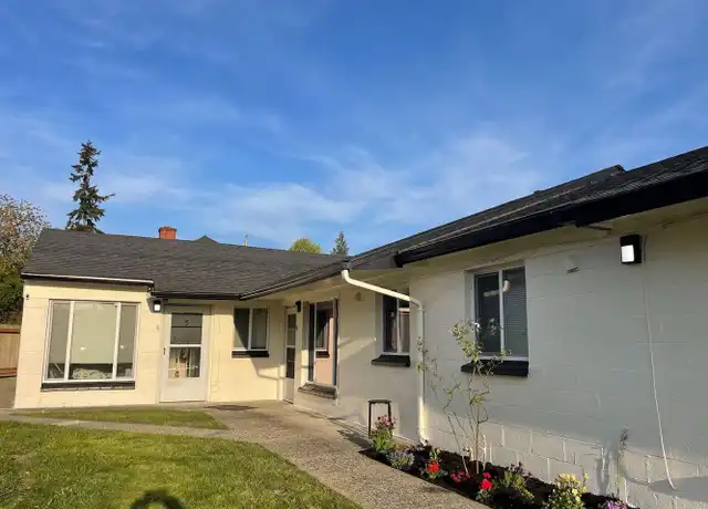 Property at 5425 S M St Unit 02, Tacoma, WA, 98408, 1 bed, 1 bath, [object Object]