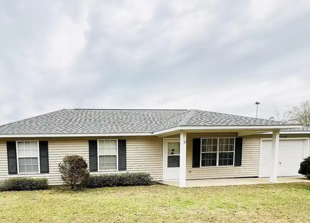 Property at 5426 Cox Rd, Milton, FL, 32583, 3 beds, 2 baths, [object Object]