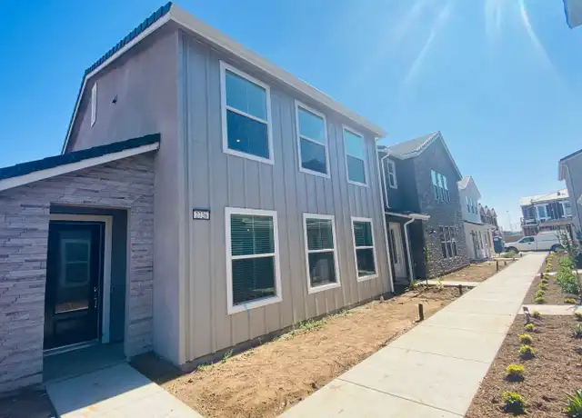 Property at 2726 E Tamarind Dr, Clovis, CA, 93619, 3 beds, 2.5 baths, [object Object]