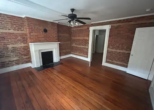 Property at 1016 W Clay St Unit B, Richmond, VA, 23220, 2 beds, 1 bath, [object Object]