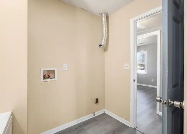 Property at 18733 E Blackhawk Trl, Independence, MO, 64056, 2 beds, 1 bath, [object Object]