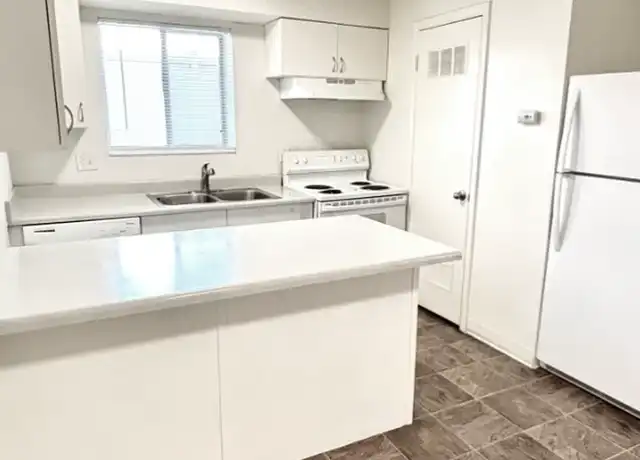 Property at Canterbury - 2757 S 300 E, South Salt Lake, UT, 84115, 2 beds, 1 bath, [object Object]