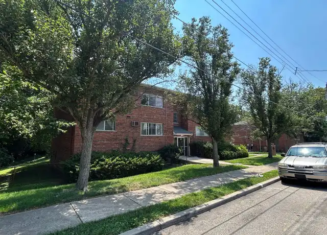 Property at 952 Seton Ave Unit 3, Cincinnati, OH, 45205, 1 bed, 1 bath, [object Object]