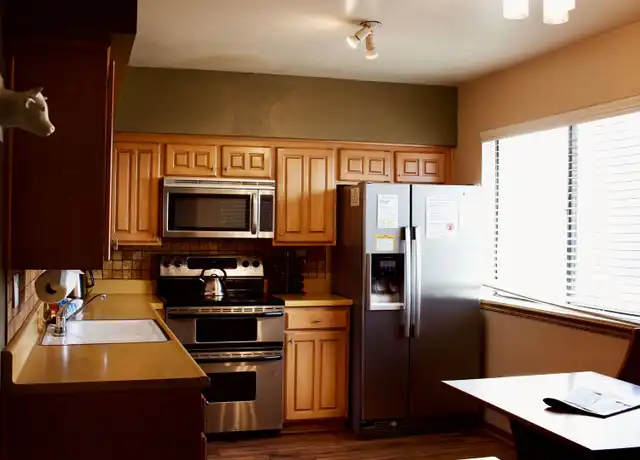 Property at 168 Meadow Ln, Mammoth Lakes, CA, 93546, 4 beds, 2 baths, [object Object]