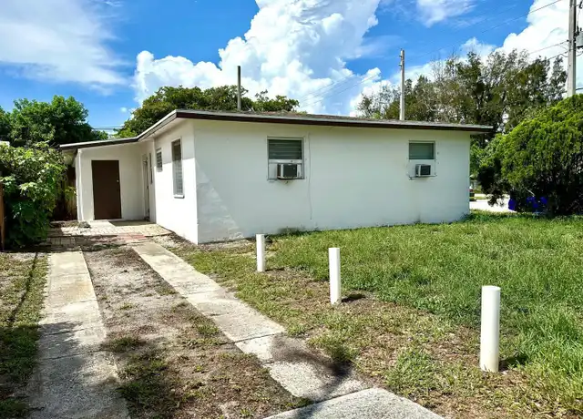 Property at 5712 Pinewood Ave, West Palm Beach, FL, 33407, 2 beds, 1 bath, [object Object]