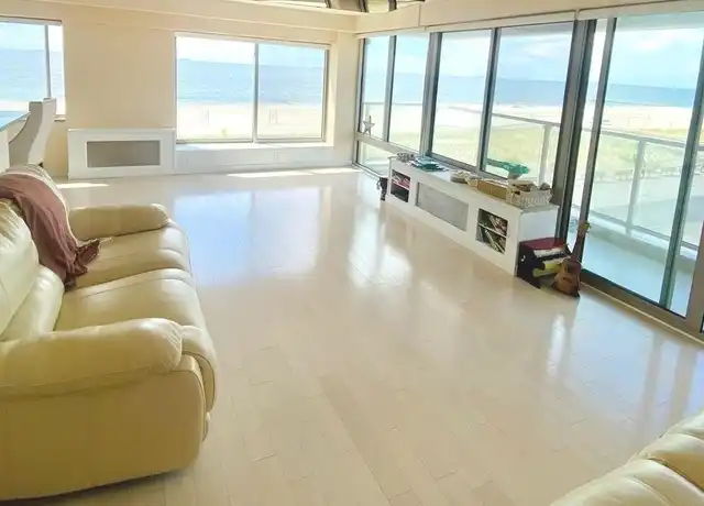Property at 170 W Broadway Unit 4E, Long Beach, NY, 11561, 2 beds, 2 baths, [object Object]