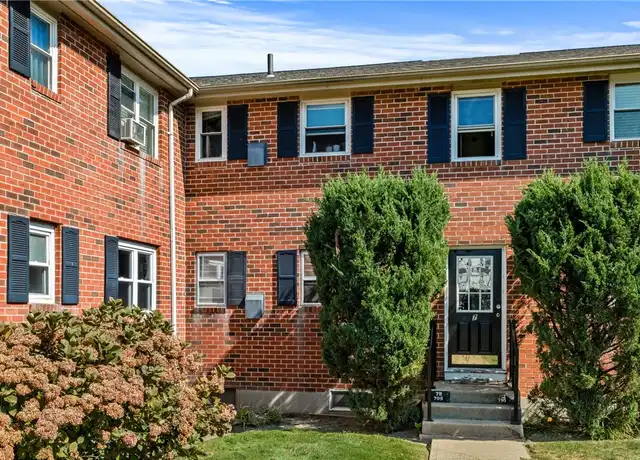 Property at 70 Carroll Ave #709, Newport, RI, 02840, 2 beds, 1 bath, [object Object]