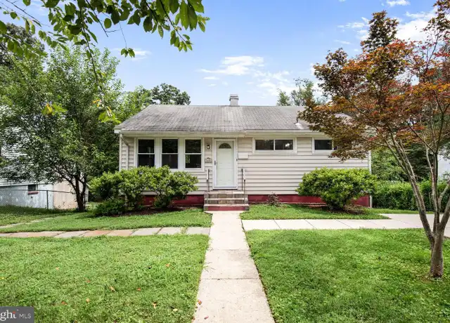 Property at 1606 Crawford Dr, Rockville, MD, 20851, 4 beds, 2 baths, [object Object]