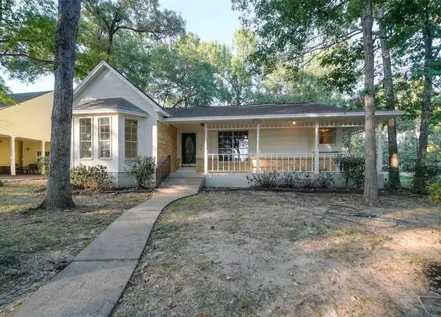 Property at 31 Palmetto Pl, Conroe, TX, 77304, 3 beds, 3 baths, [object Object]
