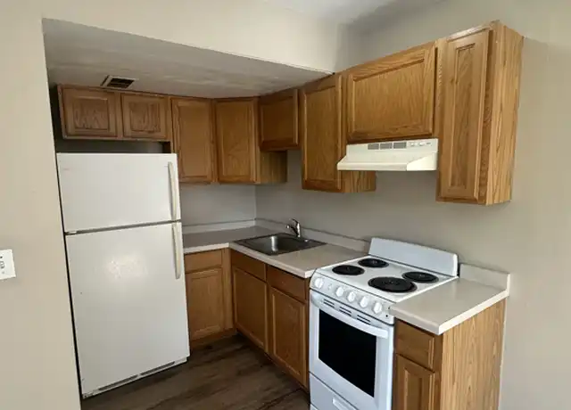 Property at 1646 N Prospect Ave Unit 404, Milwaukee, WI, 53202, 1 bed, 1 bath, [object Object]