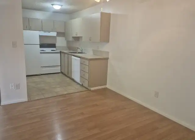 Property at 3420 SW Alice St Unit 14, Portland, OR, 97219, 2 beds, 1 bath, [object Object]