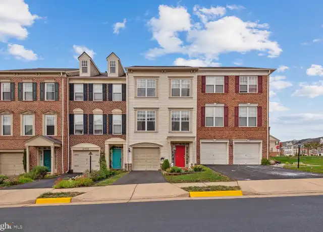 Property at 21933 Bramblebush Ter, Broadlands, VA, 20148, 3 beds, 2.5 baths, [object Object]