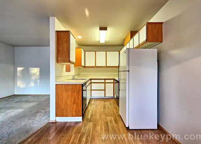Property at 808 SE 4th St Unit 01, Battle Ground, WA, 98604, 2 beds, 1.5 baths, [object Object]