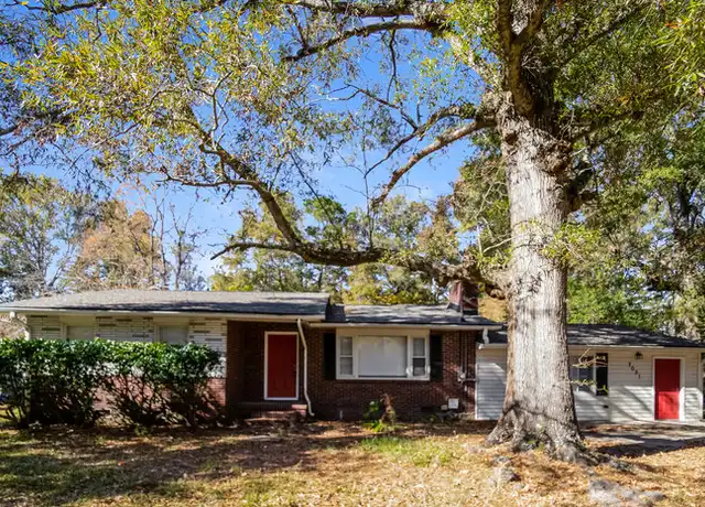Property at 7031 N Kenwood Dr, Charleston, SC, 29406, 3 beds, 2 baths, [object Object]