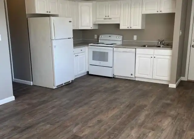 Property at 200 Heartwood Ct Unit 8, Owensboro, KY, 42301, 2 beds, 1 bath, [object Object]