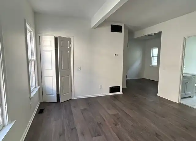 Property at 5 Karges Pl Unit 55, Rochester, NY, 14620, 1 bed, 1 bath, [object Object]