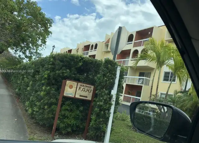 Property at 7740 Camino Real Unit 302G, Miami, FL, 33143, 2 beds, 1 bath, [object Object]