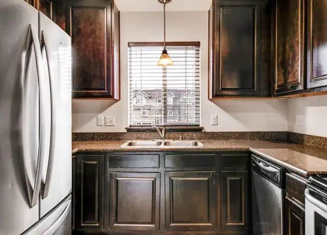 Property at 4033 S Junett St, Tacoma, WA, 98409, 2 beds, 3 baths, [object Object]