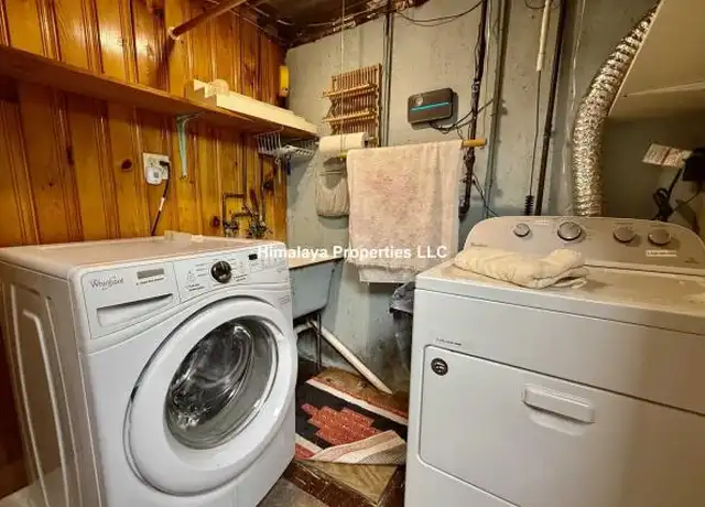 Property at 32 Maplewood St, West Roxbury, MA, 02132, 3 beds, 1 bath, [object Object]