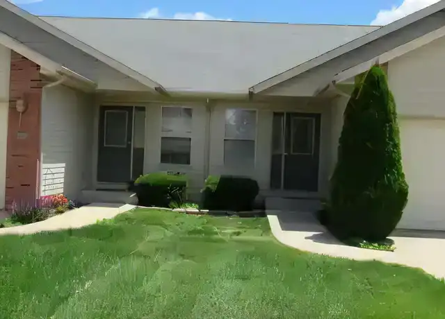Property at 10935 Upland Terrace Dr, Lebanon, IL, 62254, 3 beds, 2 baths, [object Object]