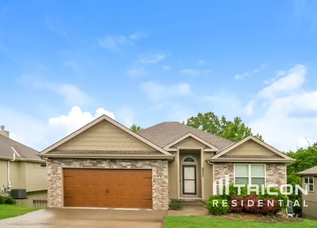 Property at 6822 N Pontiac Ave, Kansas City, MO, 64151, 6 beds, 2.5 baths, [object Object]