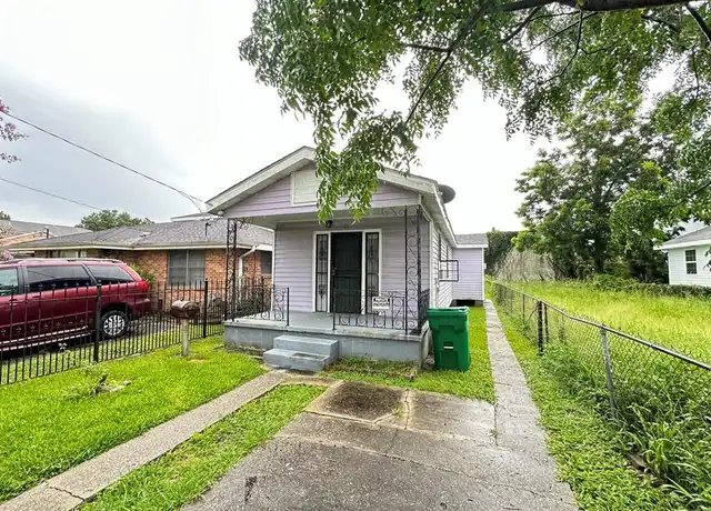 Property at 1126 Truxton St, Gretna, LA, 70053, 2 beds, 1 bath, [object Object]