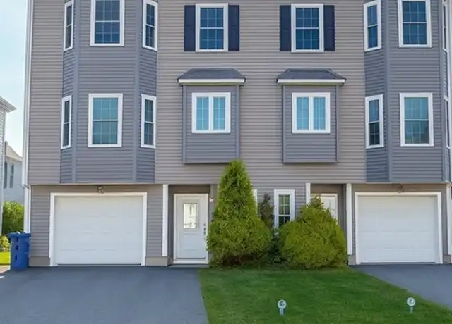 Property at 46 Wellington St #1, Waltham, MA, 02451, 3 beds, 2.5 baths, [object Object]