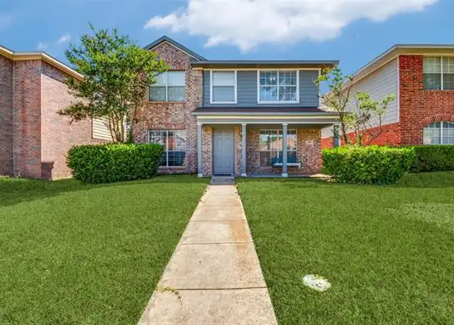 Property at 107 Hunter Dr, Cedar Hill, TX, 75104, 3 beds, 2.5 baths, [object Object]