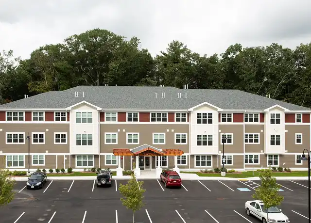 Property at Chelmsford Woods Residences - 267 Littleton Rd, Chelmsford, MA, 01824, 2 beds, 1 bath, [object Object]
