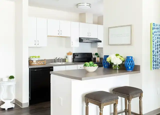 Property at Chelmsford Woods Residences - 267 Littleton Rd, Chelmsford, MA, 01824, 2 beds, 1 bath, [object Object]